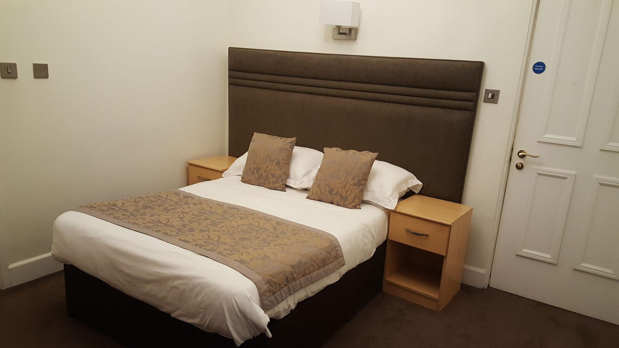 Mclays Guest House Glasgow Eksteriør billede