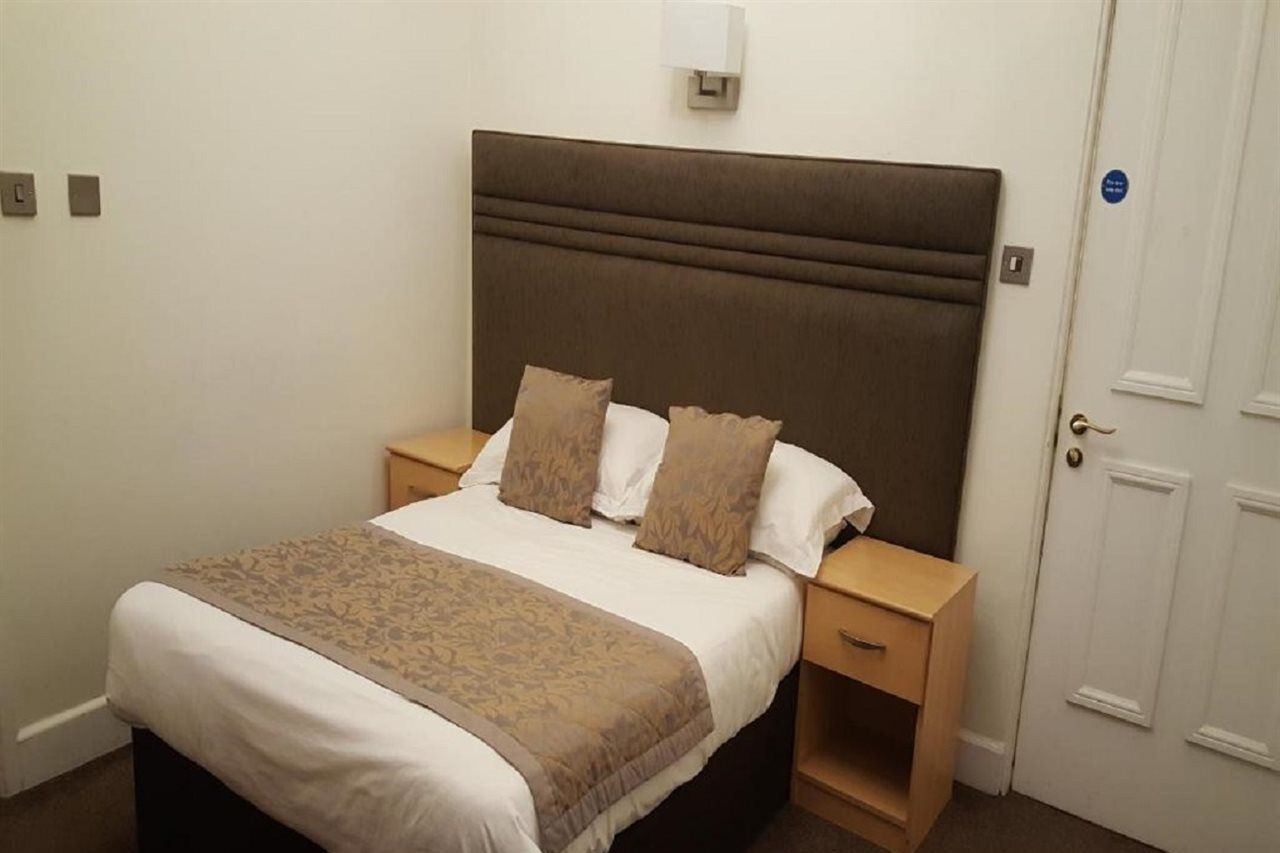 Mclays Guest House Glasgow Eksteriør billede